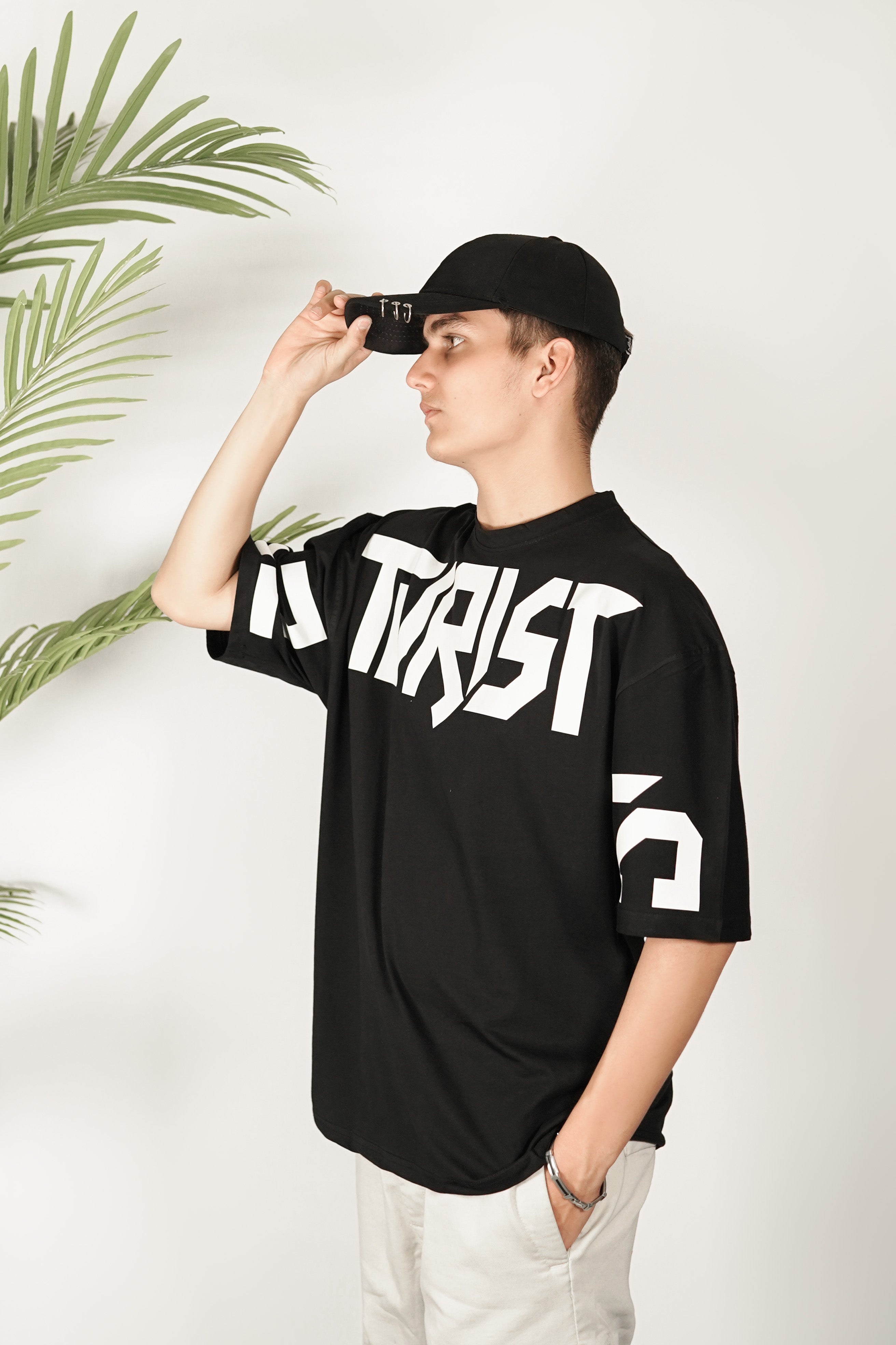 – FUTURISTIC OVERSIZED TEES –
