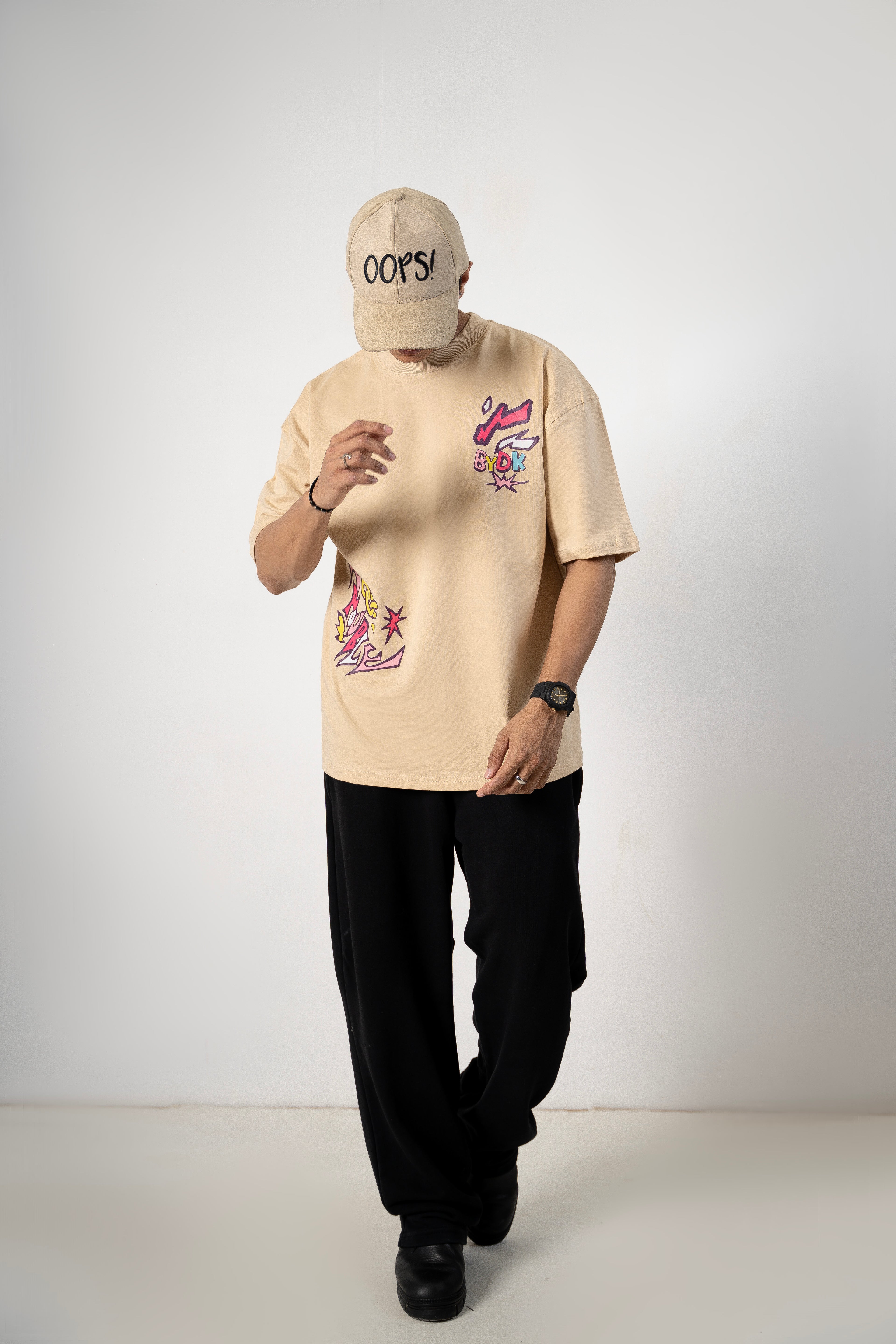 – IN PARADISE OVERSIZED TEES –