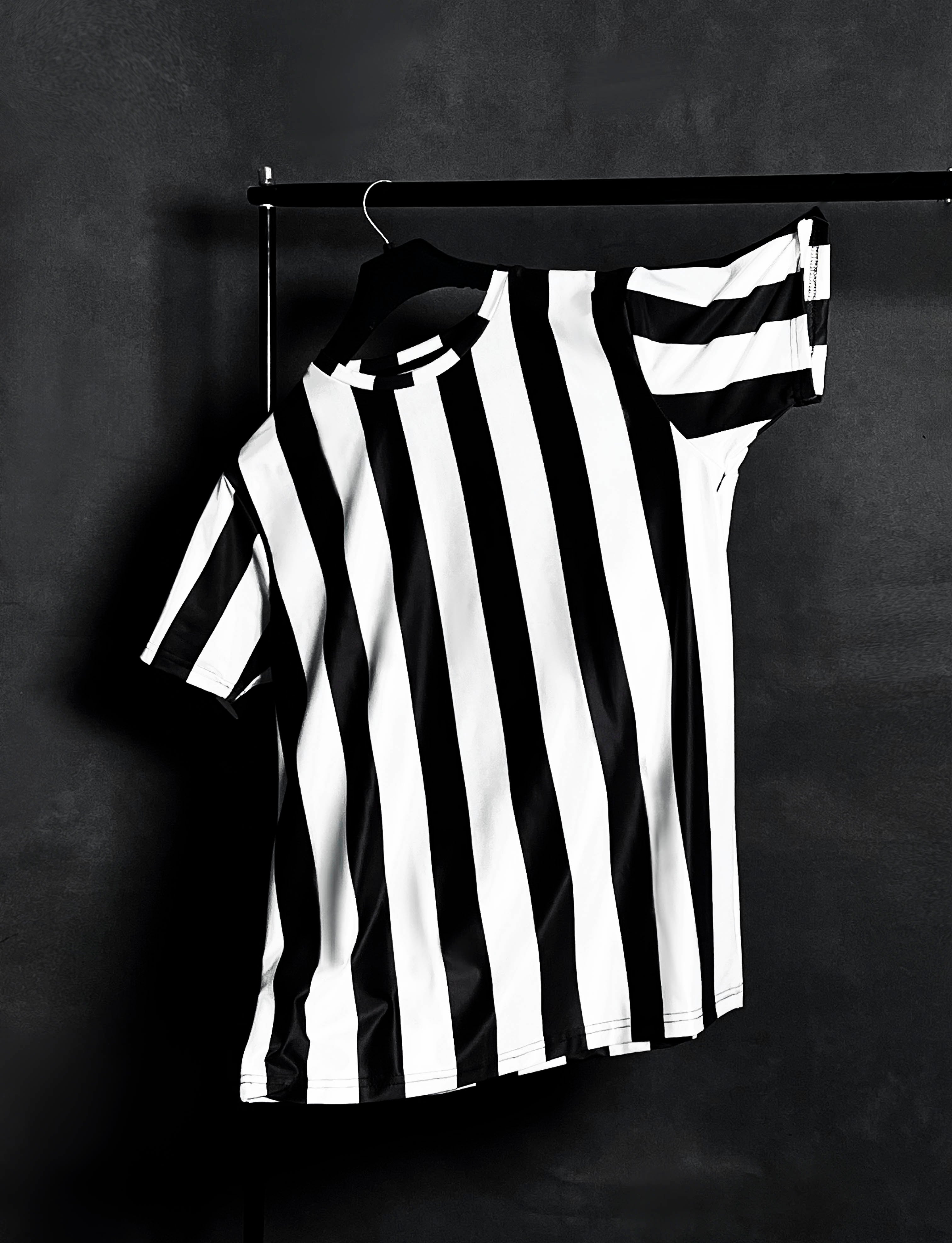 - WHITE STRIPES  -